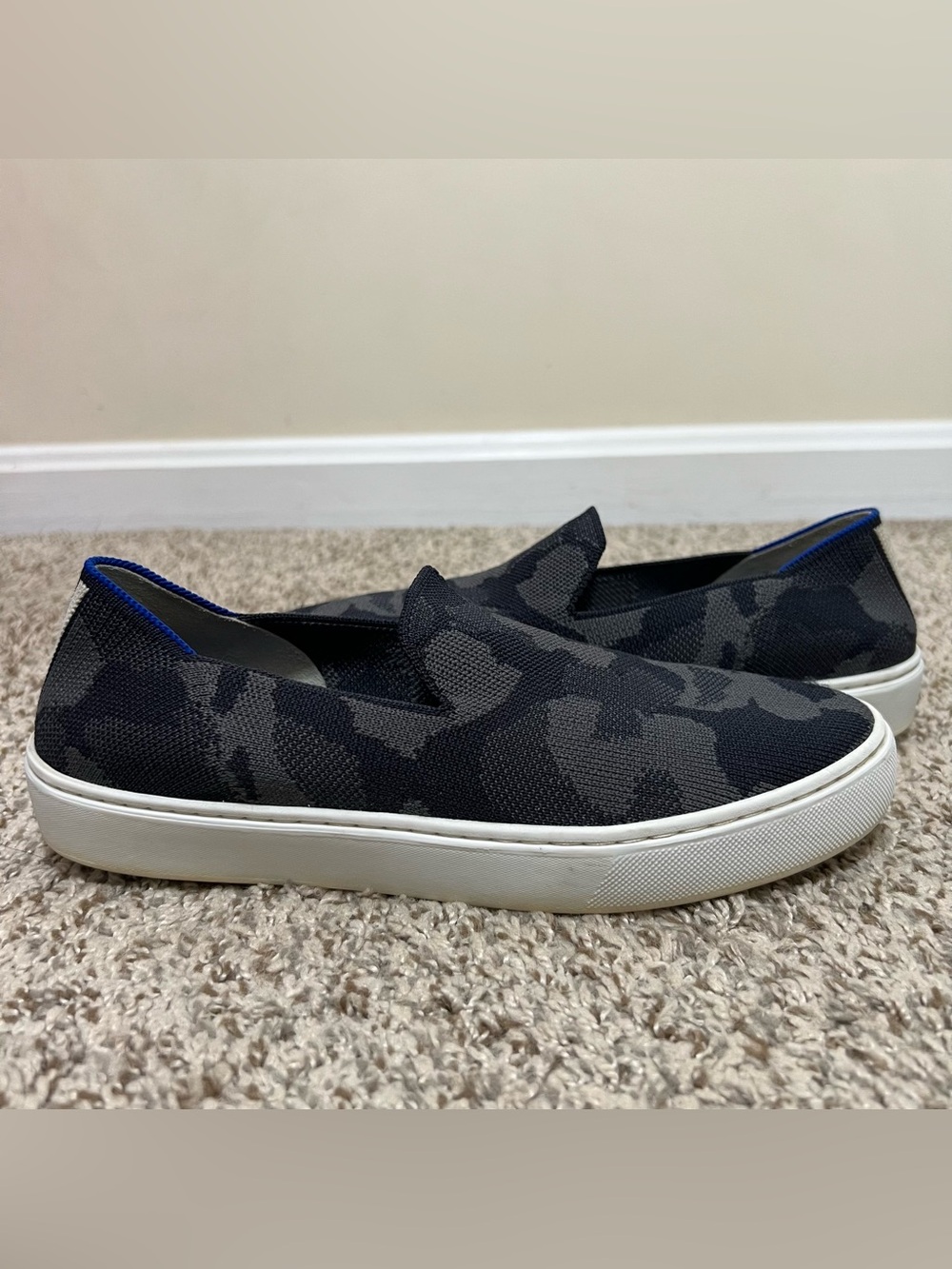 Rothy’s The Original Slip-On Sneakers Camo Gray Women’s Size 7